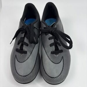 Nike JR Soccer Cleats Black/ SIZE 1Y
